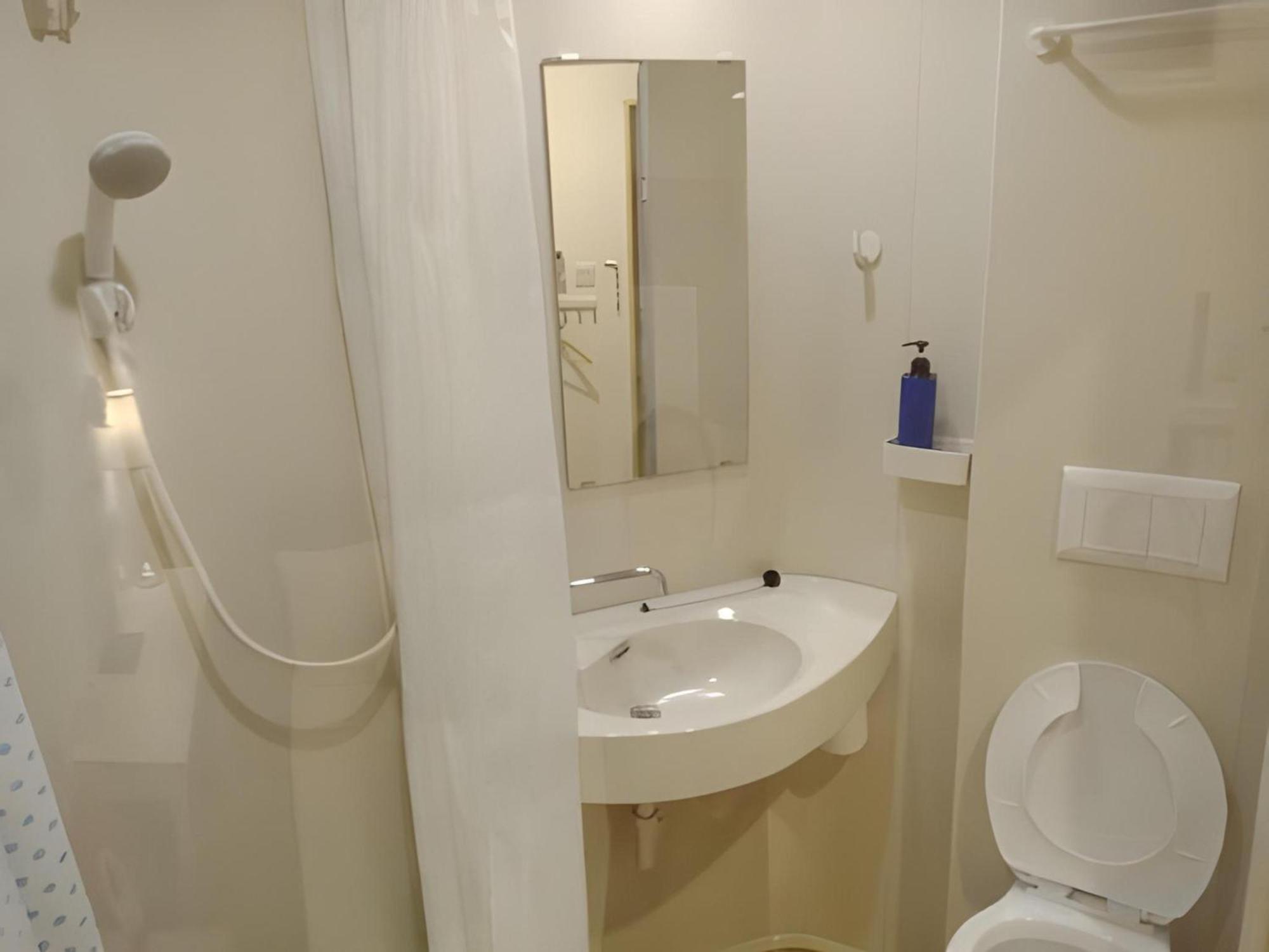 Oyo 91068 Elephant House Boutique Hotel George Town Bagian luar foto