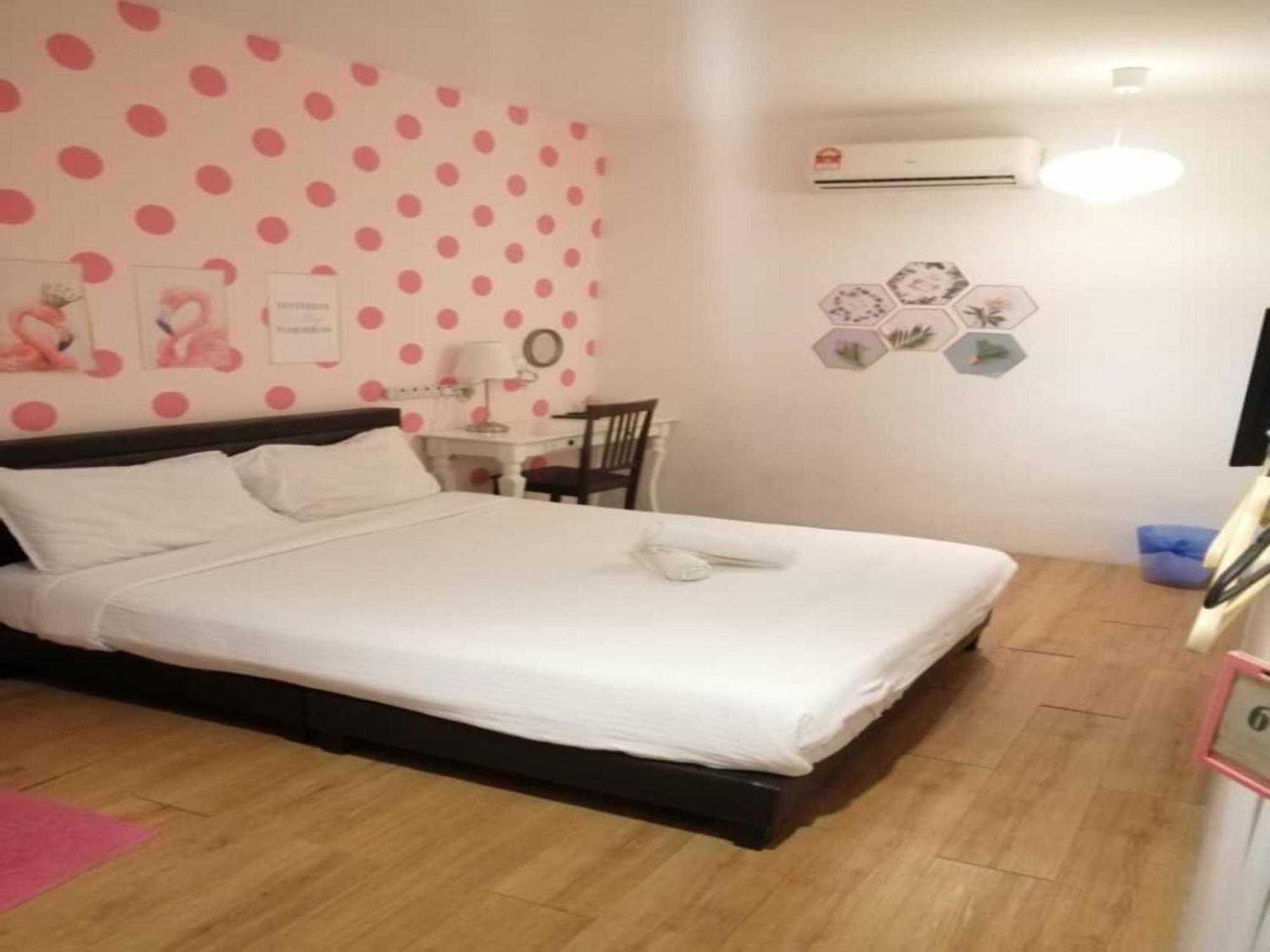 Oyo 91068 Elephant House Boutique Hotel George Town Bagian luar foto